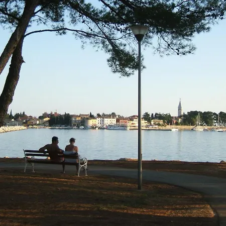 Monika 3 Pax Apartmán *