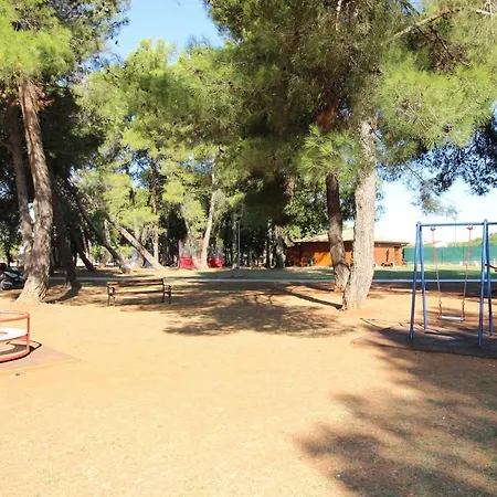 Monika 3 Pax Apartmán *