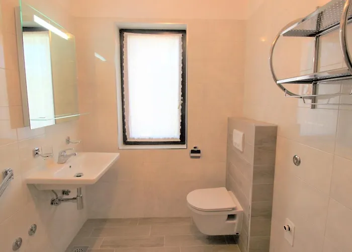 Monika 3 Pax Novigrad Istria